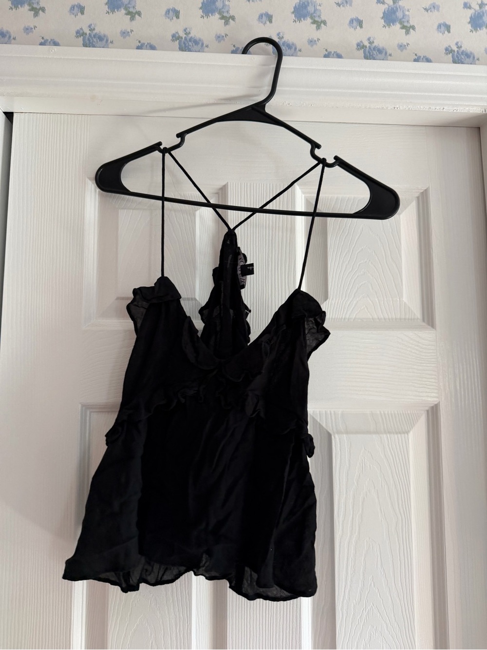 Black Ruffle Camisole Top - Brand: